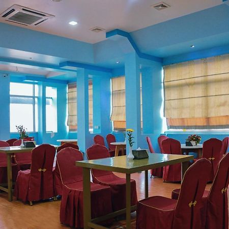 Hotel Shwe Pyi Tan Mandalay Exterior photo